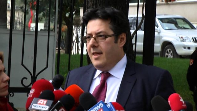 Përplasja President-mazhorancë, Ruçi: Këshillimi i vonuar; Paloka: 'Luftë' e hapur