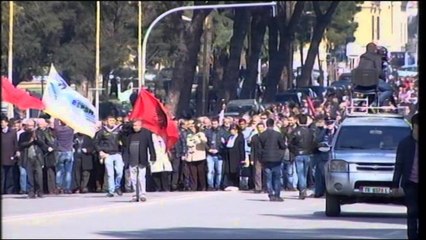 BSPSH në protestë për furgonët. Kërkohet ndryshimi i ligjit i 1998 për transportin urban