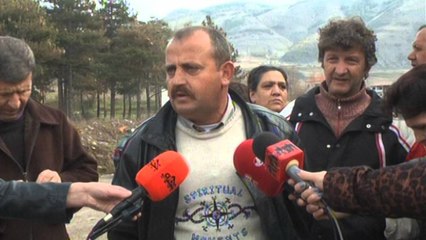 Korçë, punëtorët e fabrikës së qeramikës mashtrohen nga pronari