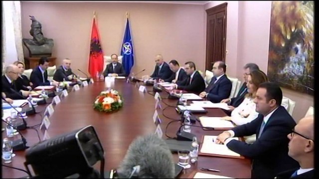 Nishani mbledh këshillin e sigurisë. Diskutohet dokumenti i stragjisë kombëtare