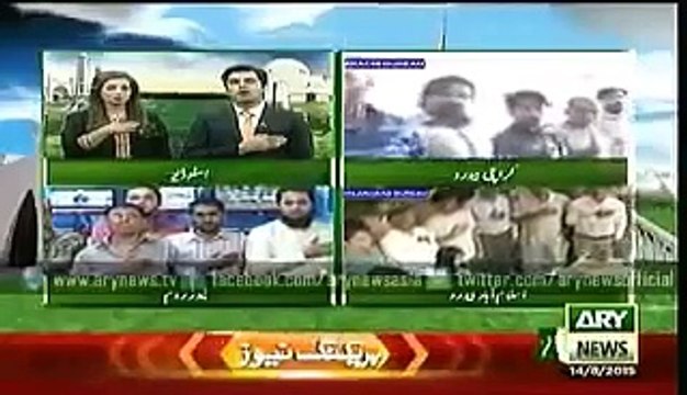 Pakistani Girls Celebrating Pakistan Independence Day On Roads 14 August 2015