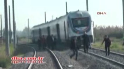 Aksident në Turqi, treni përplaset me minubusin, 9 të vdekur