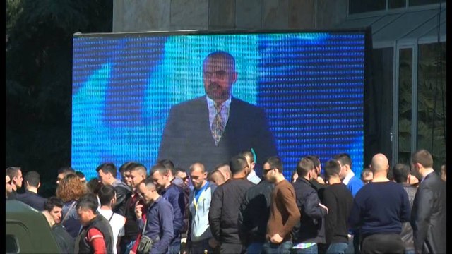 Deri tani 625 fitues për shkollën e policisë. Qeveria: Pa konkurs fëmijët e policëve të vrarë