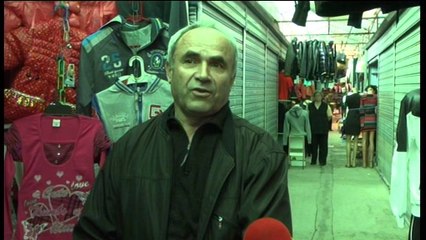 Reagojnë tregtarët ambulantë, kundërshtojnë përfshirjen në skemën e biznesit të vogël