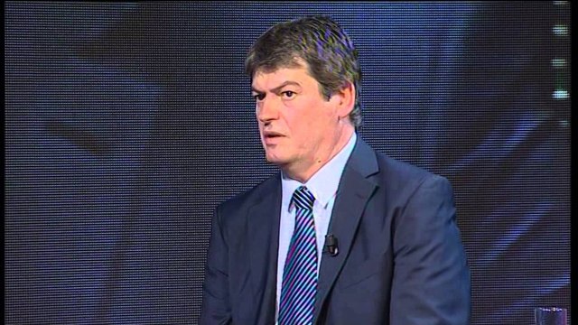 Topi: Politika të bashkëpunojë, të vënë interesin e vendit para atij partiak