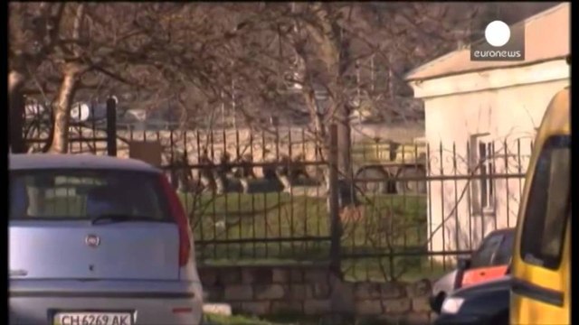 Krime,merret edhe baza e fundit ushtarake nga rusët.Bllokohen kamerat e Zërit të Amerikës