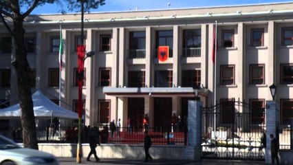 Shefi i Shtabit të Përgjithshëm "kërcënon" Gërvenin e NATO: Do ketë pasoja penale