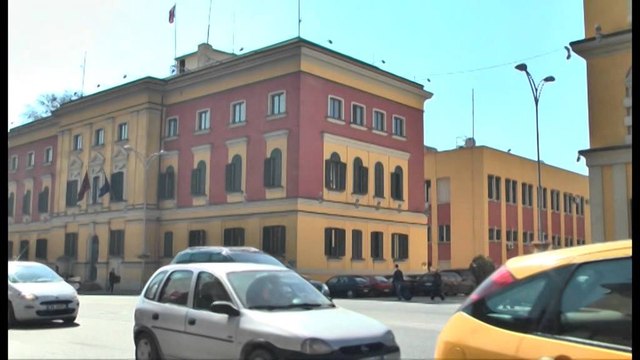 Nisin pagesat për 4200 ish të përndjekurit. Ja dokumentat që duhet të paraqesin përfituesit
