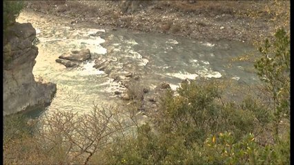 Zhdukja e 18-vjeçarit, rinisin kërkimet në kanionet e Erzenit