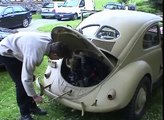 manual starting up engine of old vw beetle