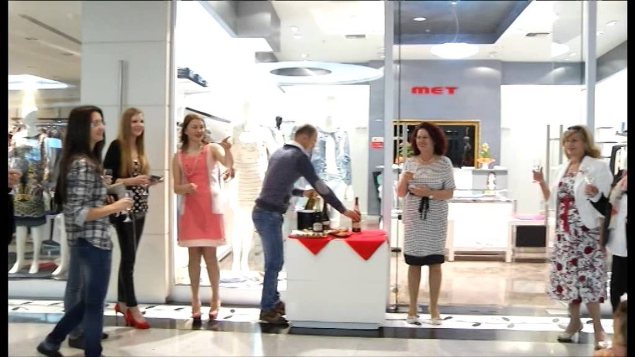 "MET" mbërrin në City Park, veshje për femra që sfidojnë kornizat e të zakonshmes