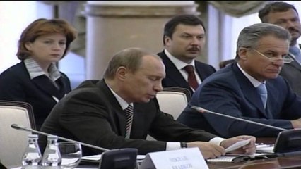 Protestat, shtohen tensionet në Ukrainë. Presidenti mbledh një takim urgjent të sigurisë