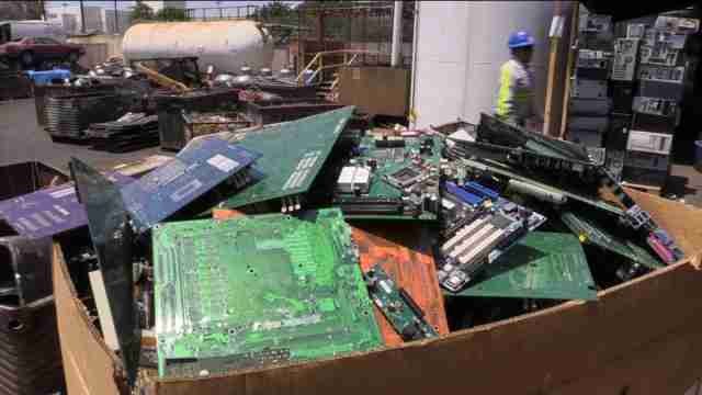 El millonario negocio que da trabajo a los hispanos en EE.UU.