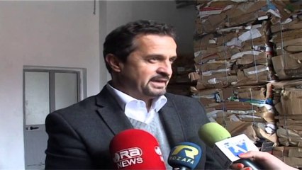 Qëndra e riciklimit të mbetjeve në Lezhë.  Një delegacion kosovar kërkon asistencë për riciklimin