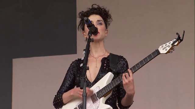 St. Vincent - Cheerleader (Live at Outside Lands 2015)
