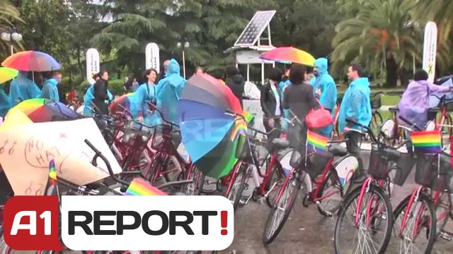 A1 Report - Tirane, pedalim kunder Homofobise Ne shesh me pak se 30 persona