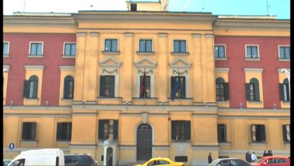 Detyrimet e prapambetura ndaj bizneseve. Min. e Financave: Deri tani janë shlyer 200 mln usd