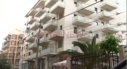 Tiranë, biznesmeni gjendet i vdekur në banesë, preu damarët