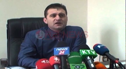 Ndotja në liqenin e Fierzës, kryetari i qarkut: "Fajin e ka Ministria e Mjedisit"