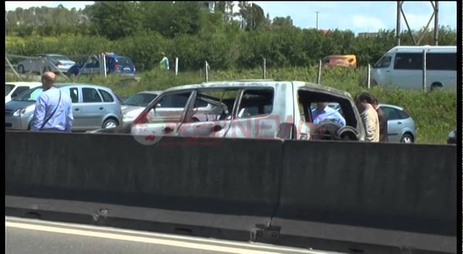 Durrës, makina përfshihet nga flakët, dyshohet se i është vënë eksploziv