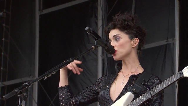 St. Vincent - Surgeon (Live at Outside Lands 2015)