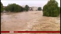 Përmbytjet në Serbi dhe Bosnje. Të paktën 35 të vdekur bilanci paraprak