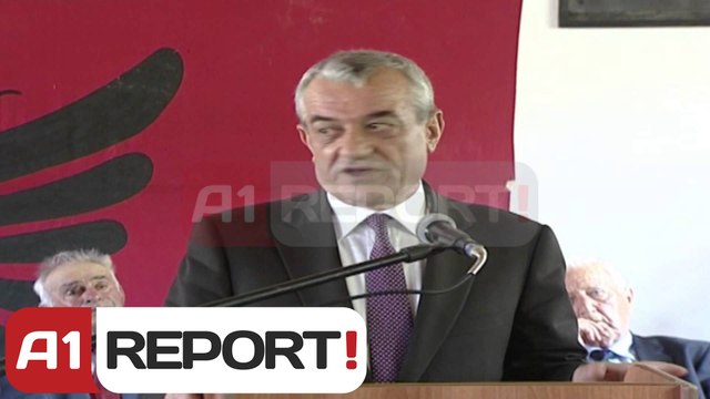 A1 Report - Nje femije me foton e Enverit ne 70-vjetorin e Kongresit te Permetit