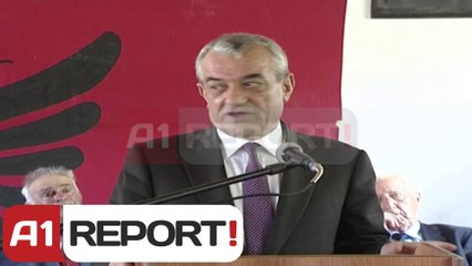 A1 Report - Nje femije me foton e Enverit ne 70-vjetorin e Kongresit te Permetit