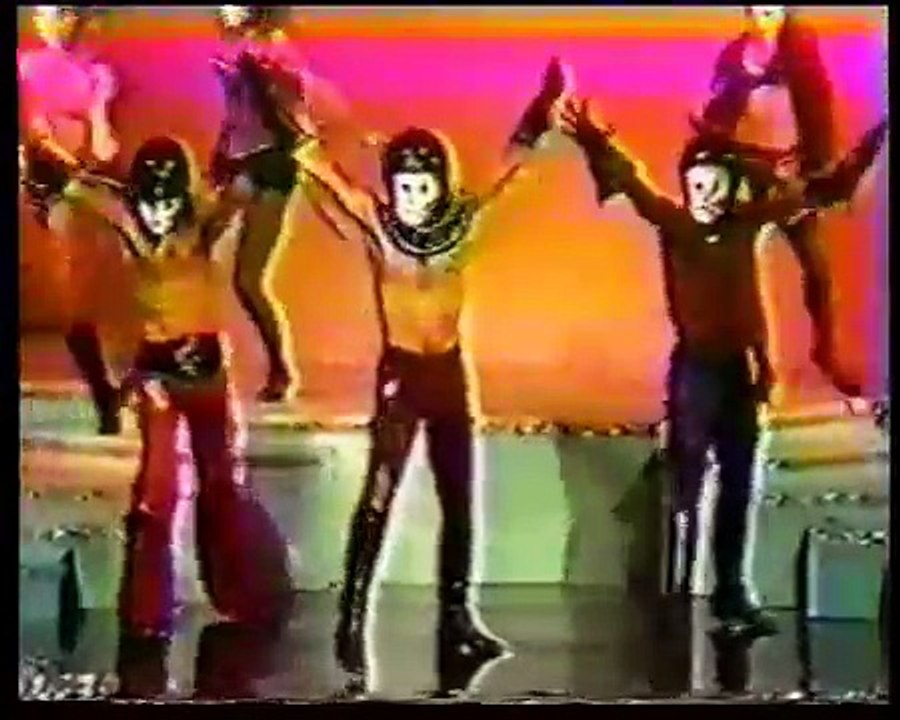 ALICE COOPER - GO TO HELL / WISH YOU WERE HERE 1976