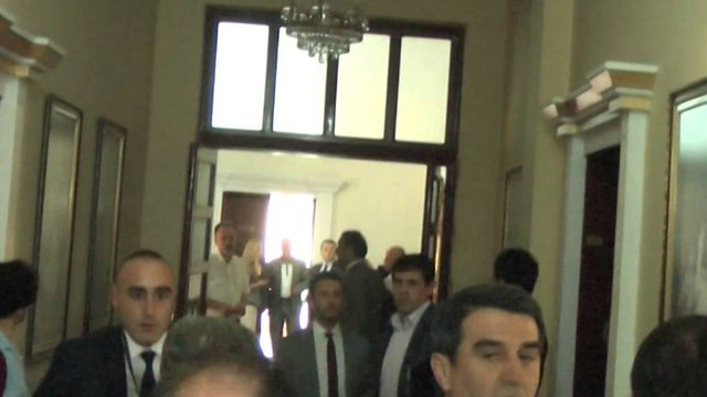 Lobimi per statusin. Opozita braktis komisionin e sigurisë