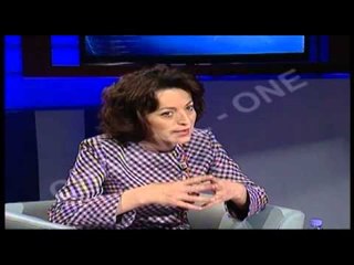 Eglantina Gjermeni në "Debati në Channel One", nga gazetari Roland Qafoku