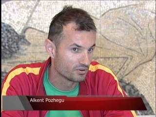 Lajme - Alkent Pozhegu synon rekordin Guinness