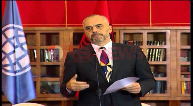 Shqipëria merr 220 mln$ nga BB, Tuck: Qeveria të vazhdojë reformat e nisura