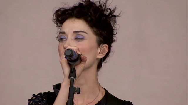 St. Vincent - Prince Johnny (Live at Outside Lands 2015)