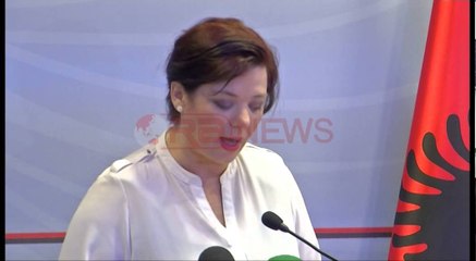 MAS: Prindër, fëmijët me çertifikata në provimin e maturës e jo me celularë