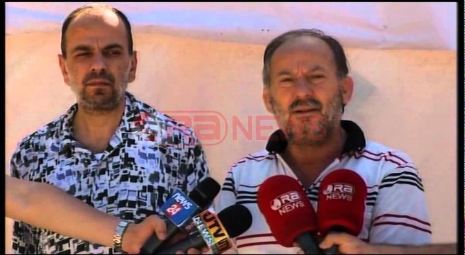 Ish të përndjekurit protestë para Parlamentit: Të dënohet figura e Enver Hoxhës