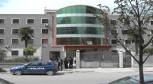 Grabitja në Fushë-Krujë, policia: Autorët dyshohet se grabitën kambistët në Durrës