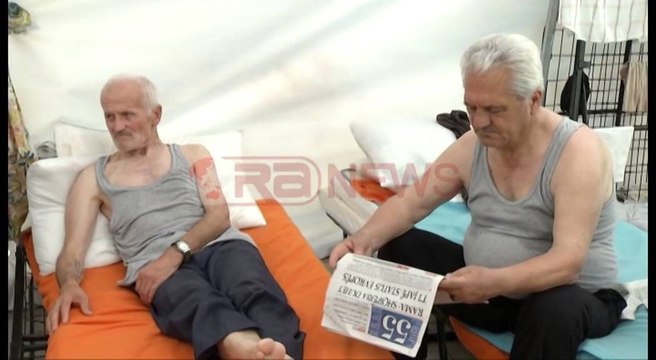 Dita 17 e grevës së të përndjekurve, në çadër edhe një 95 vjeçar