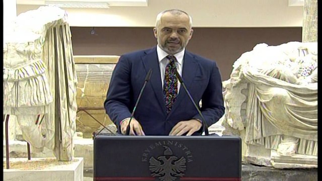 Papa Francesku vizitë në Shqipëri. Rama: sinjal shprese për bashkimin me BE-në