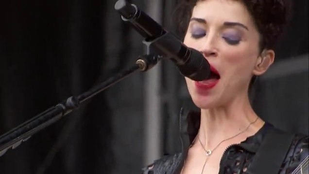 St. Vincent - Every Tear Disappears (Live at Outside Lands 2015)