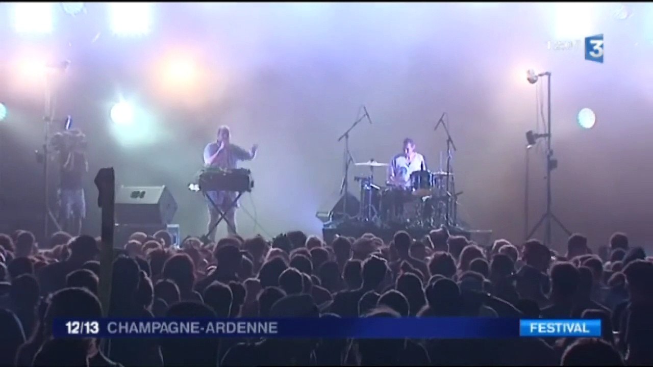 Résumé du vendredi 21/08/15 (JT 12/13 du 20/085/15) - Cabaret Vert 2015