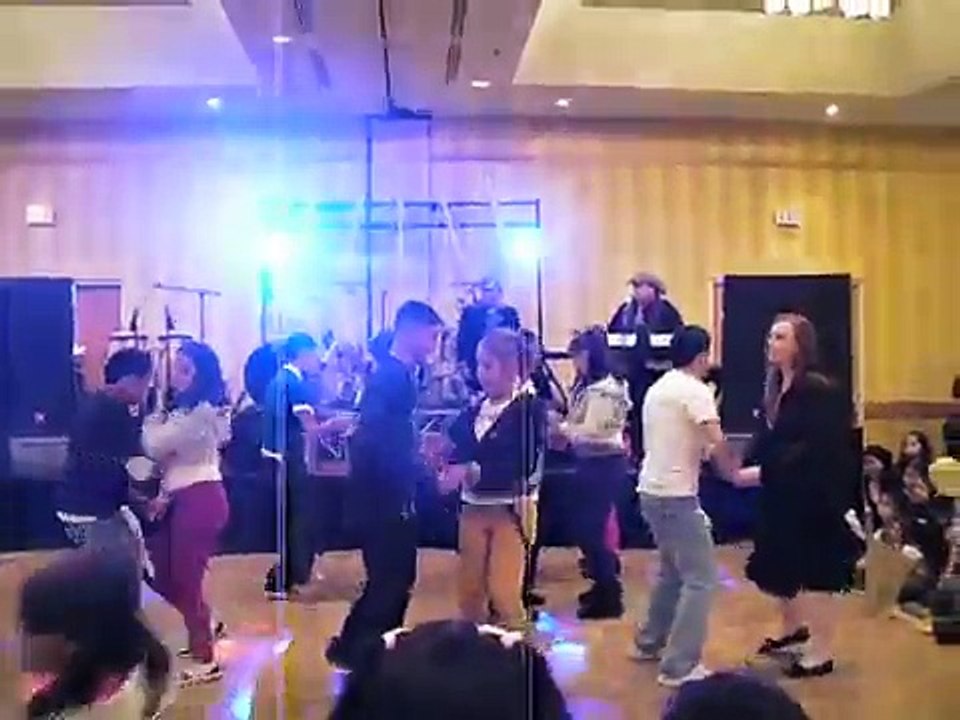 Hip-Hop & Bachata: Baile Sorpresa de Fatima's Quincenera