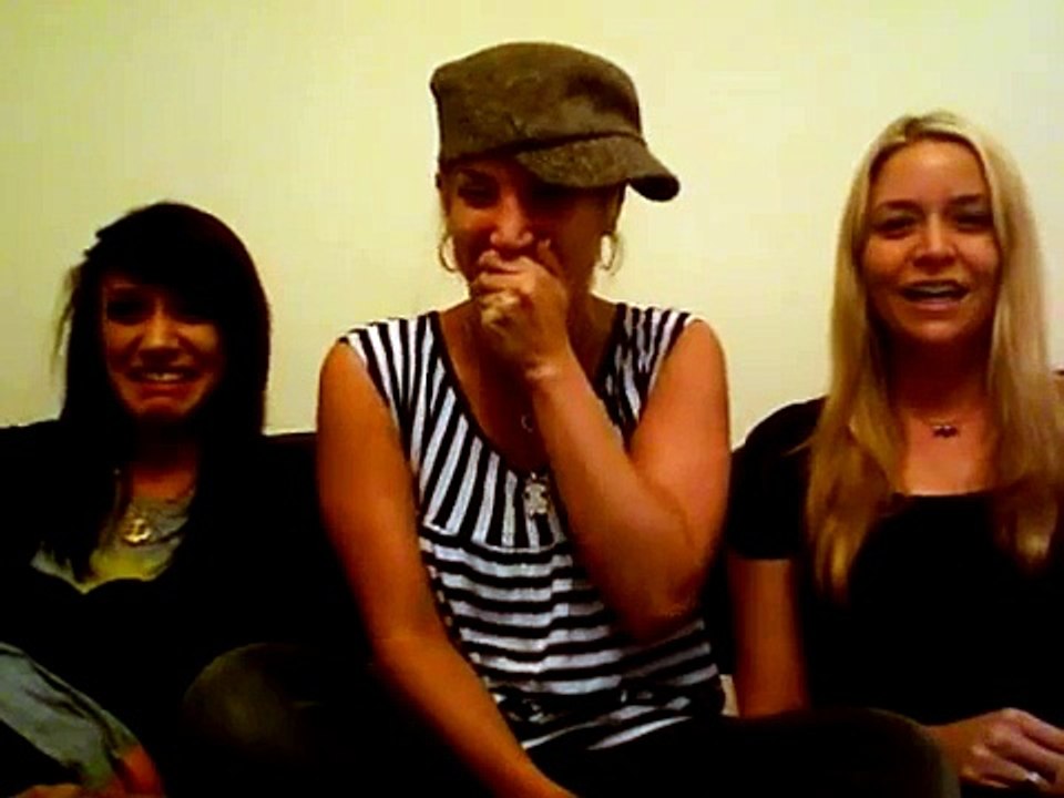 2 Girls 1 Finger reactions(Two Girls One Finger) NASTINESS