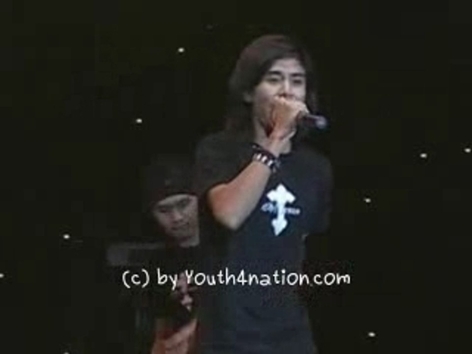 I could sing of your love in Thai