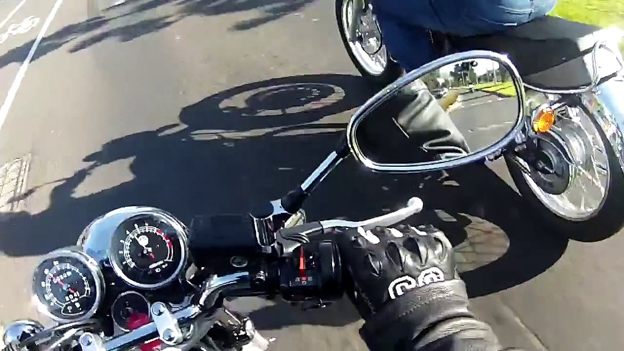 Yamaha SR400 Introduction