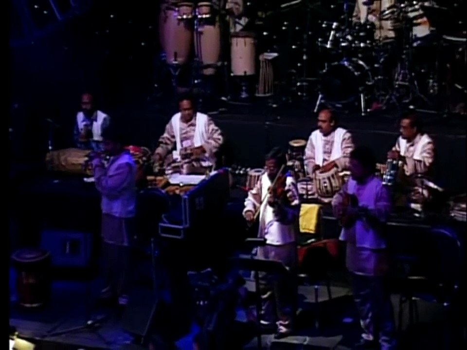 Aye Ajnabi Tu Bhi Kabhi Aawaz De Kahin Se - Udit Narayan & Sujata. - A R Rahman.