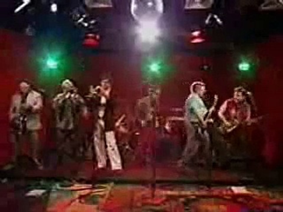 La Tremenda Korte - Tanto Amor Me Marea (Guaguarones)