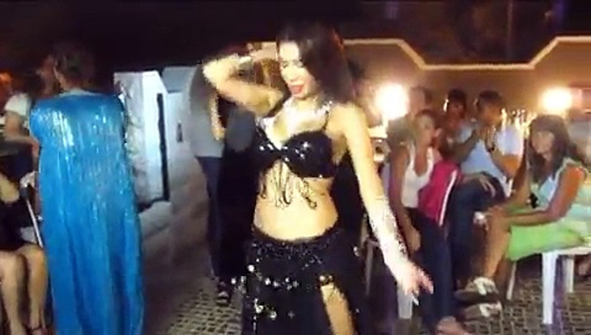 belly dancer solo tabla احلا رقص شرقي