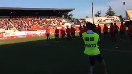 Le vibrant hommage de Narbonne et de ses joueurs à Jerry Collins