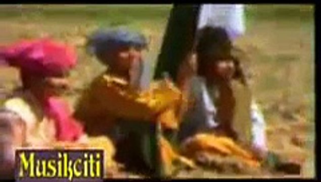 Watan Ki Mitti Gawah Rehna - Nayyara Noor